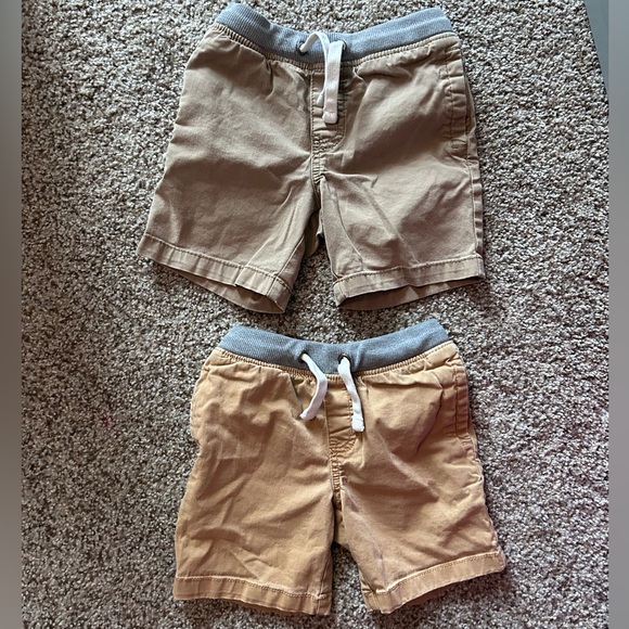 Boys 4T Cat & Jack Cotton Khaki Shorts Bundle - Picture 1 of 4